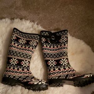 Nomad Snow Flake Rain Boots**NEW**